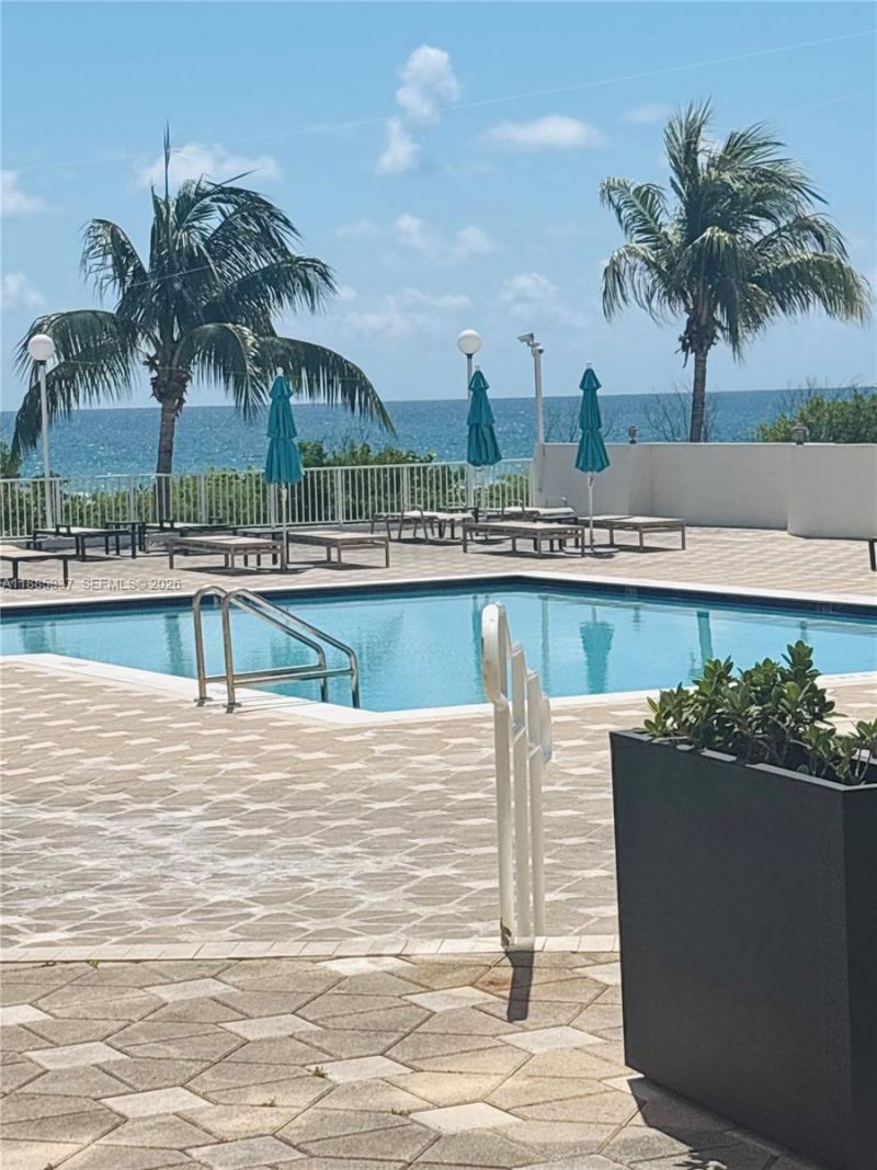 5701 Collins Ave, Unit 709, Miami Beach, FL 33140 Photo