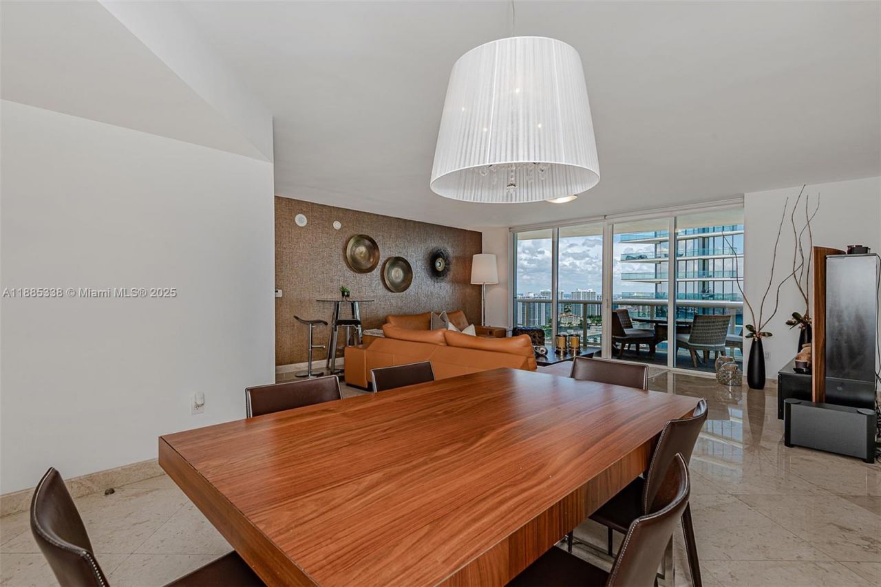 18911 Collins Ave, Unit 3402, Sunny Isles Beach, FL 33160 Photo