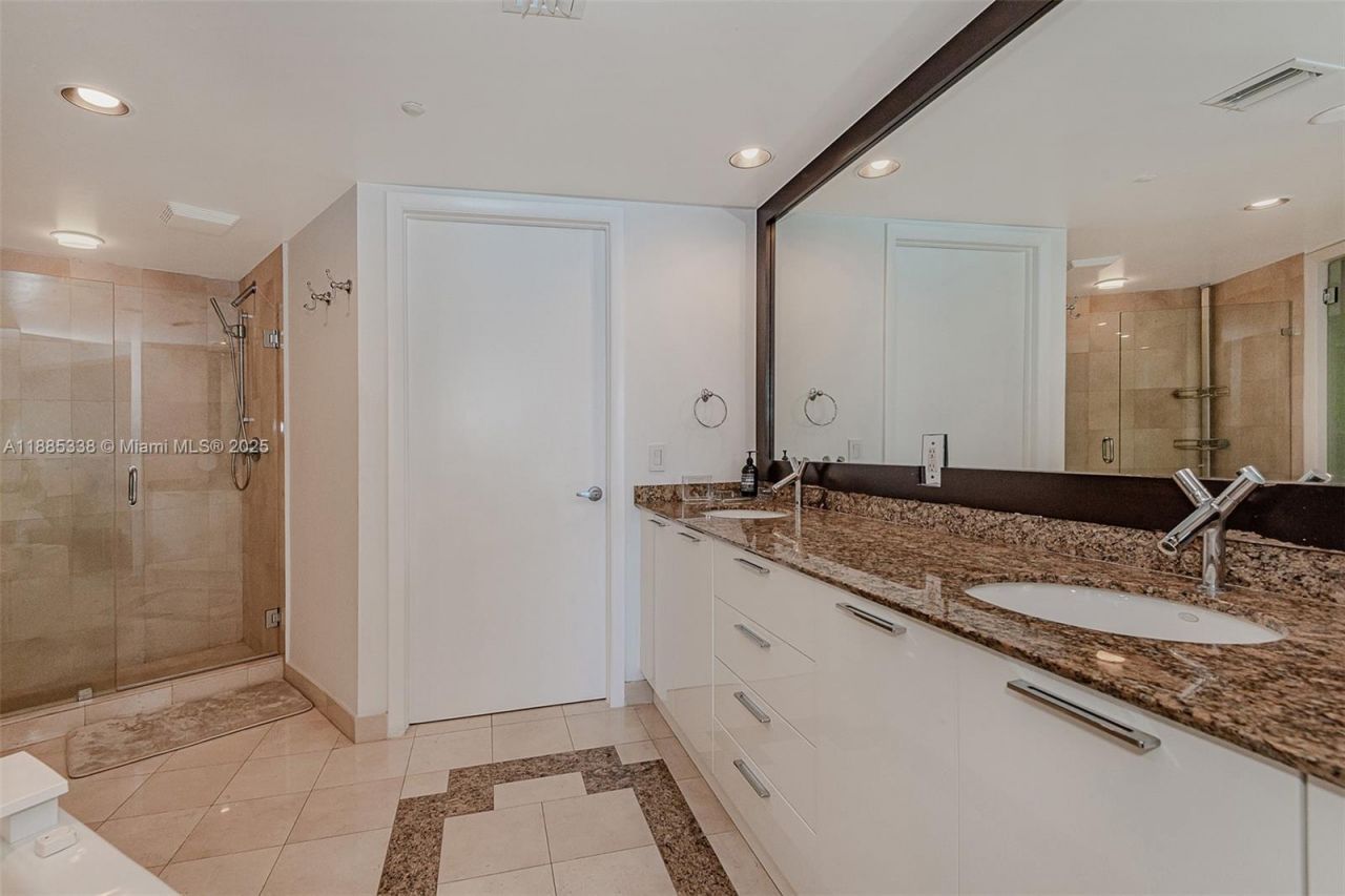 18911 Collins Ave, Unit 3402, Sunny Isles Beach, FL 33160 Photo