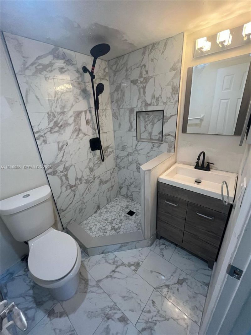 9410 Poinciana Pl, Unit 206, Davie, FL 33324 Photo
