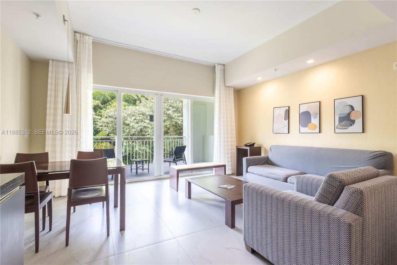 5300 NW 87th Ave, Unit 410, Doral, FL 33178 Photo
