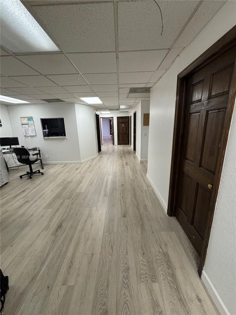 6209 W Commercial Blvd, Tamarac, FL 33319 Photo