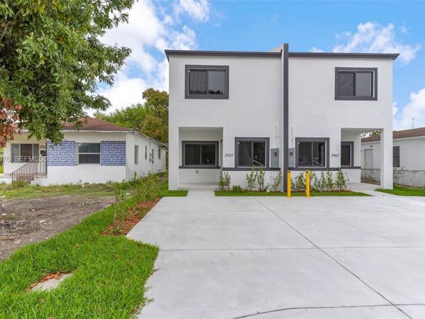 2967 NW 59 ST., Miami, FL 33142