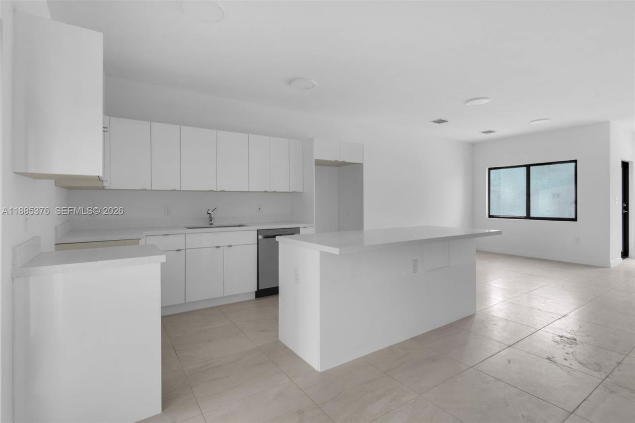 2967 NW 59 St., Miami, FL 33142 Photo