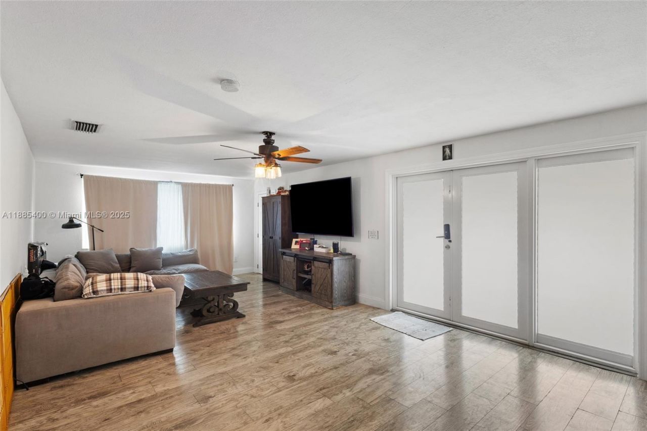 3510 SW 87th Ave, Miami, FL 33165 Photo