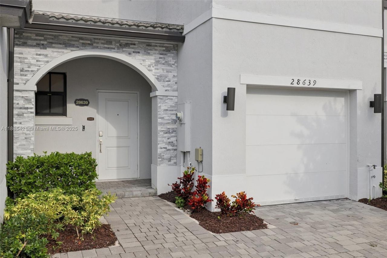 28639 SW 129th Ct, Homestead, FL 33033 Photo