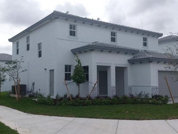 14806 SW 163rd St, Miami, FL 33187