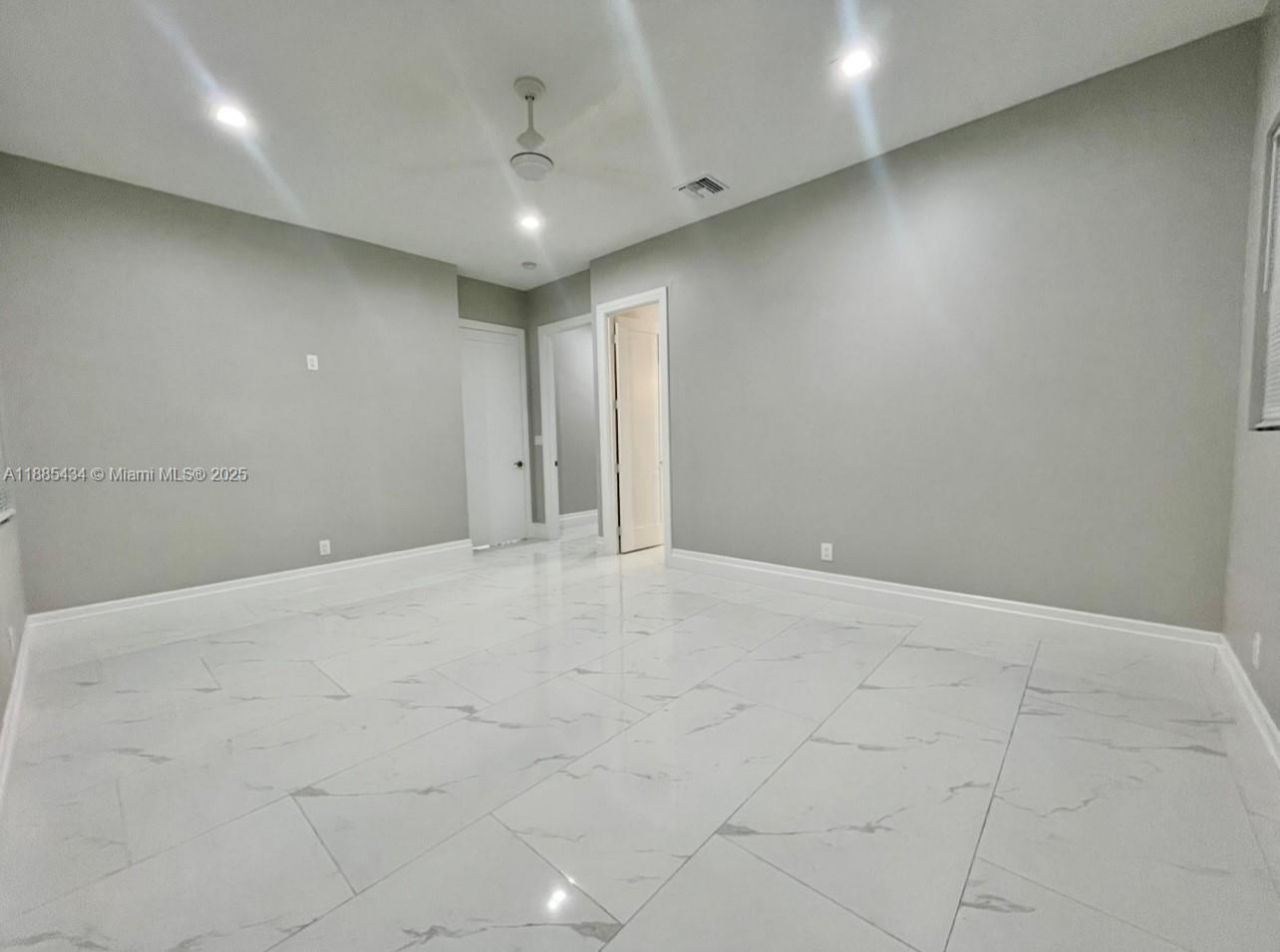 1013 SW Deauville Ave, Port Saint Lucie, FL 34953 Photo