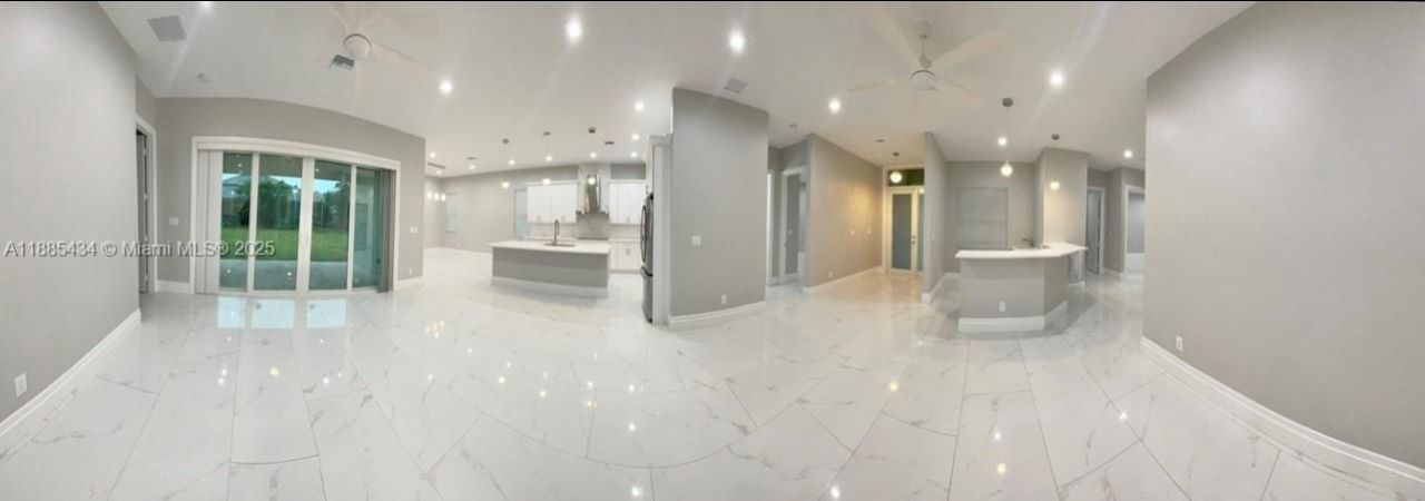 1013 SW Deauville Ave, Port Saint Lucie, FL 34953 Photo