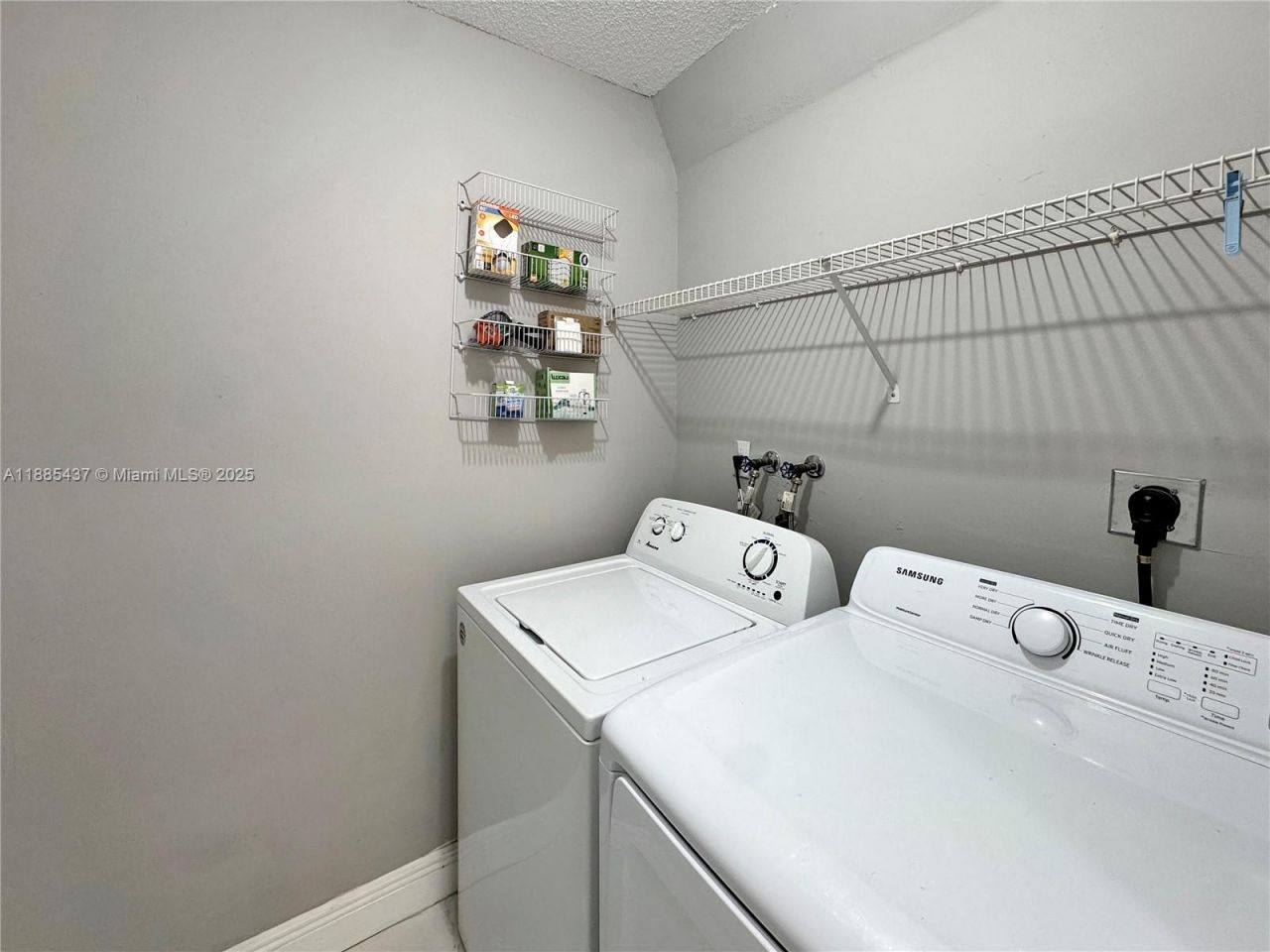 3834 SW 153rd Pl, Unit ., Miami, FL 33185 Photo