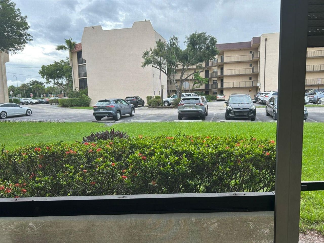 6555 W Broward Blvd, Unit 104, Plantation, FL 33317 Photo