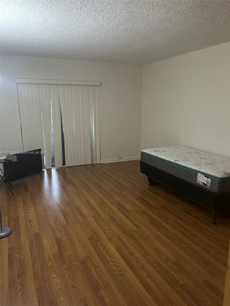 6555 W Broward Blvd, Unit 104, Plantation, FL 33317 Photo