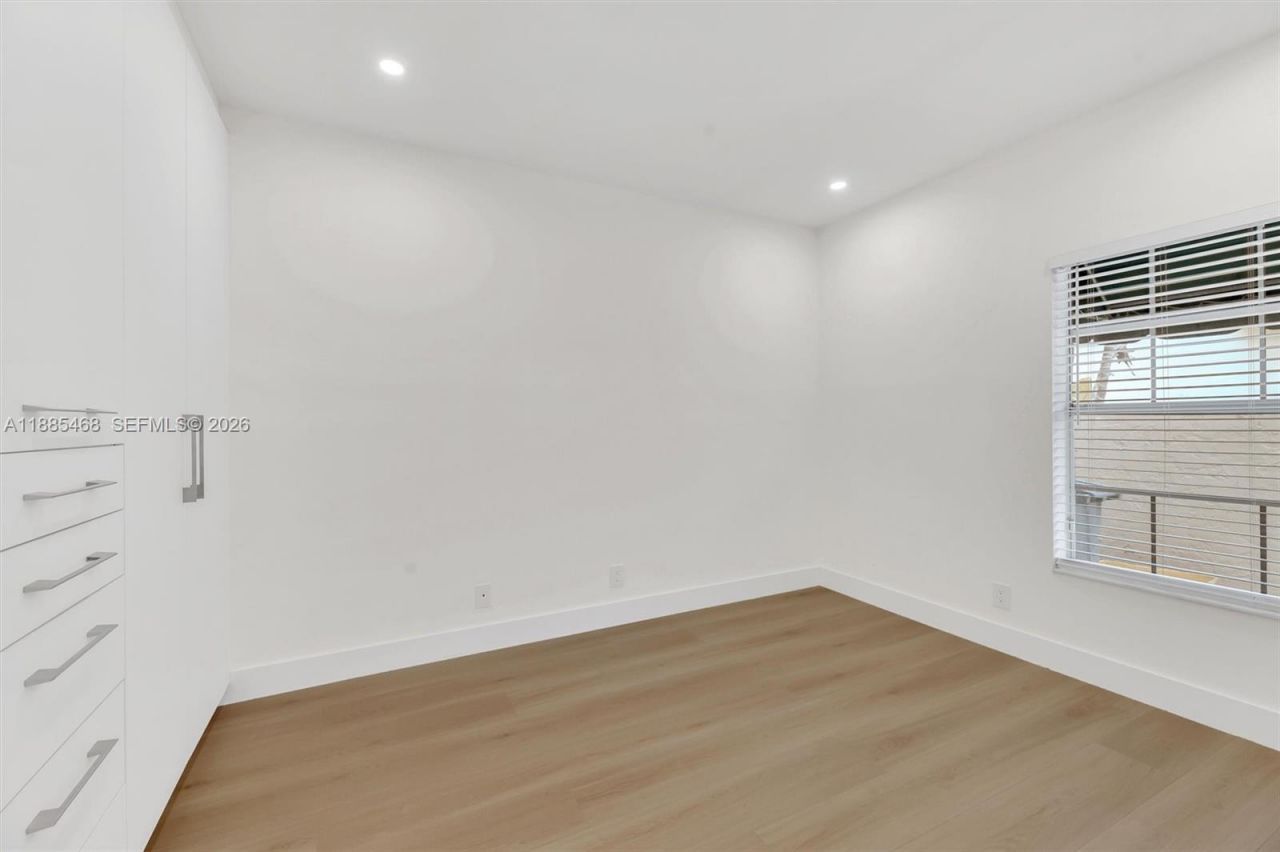 6538 Via Regina, Unit 9, Boca Raton, FL 33433 Photo