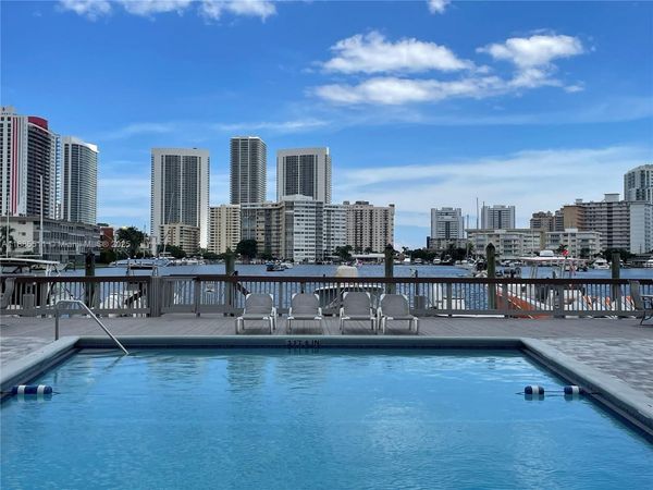 462 Golden Isles Dr, Unit 211, Hallandale Beach, FL 33009