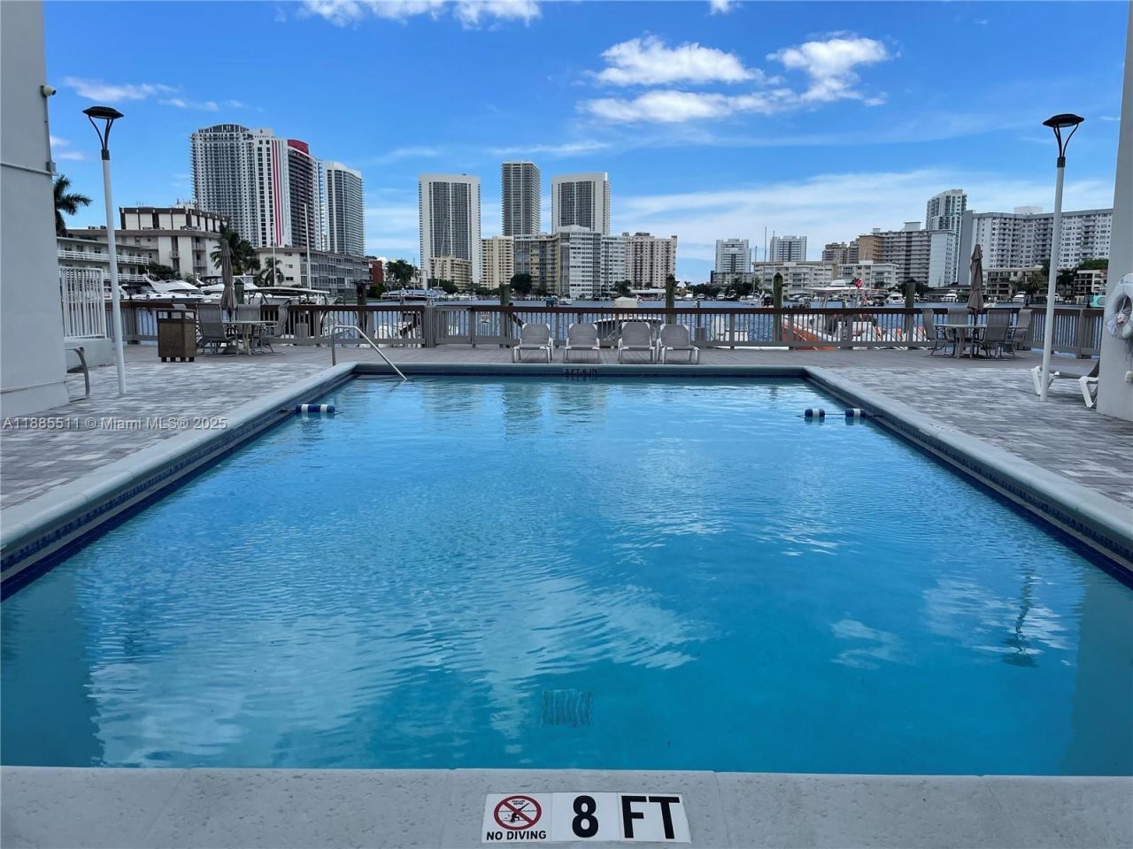 462 Golden Isles Dr, Unit 211, Hallandale Beach, FL 33009 Photo