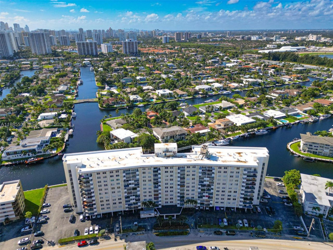 401 Golden Isles Dr, Unit 908, Hallandale Beach, FL 33009 Photo