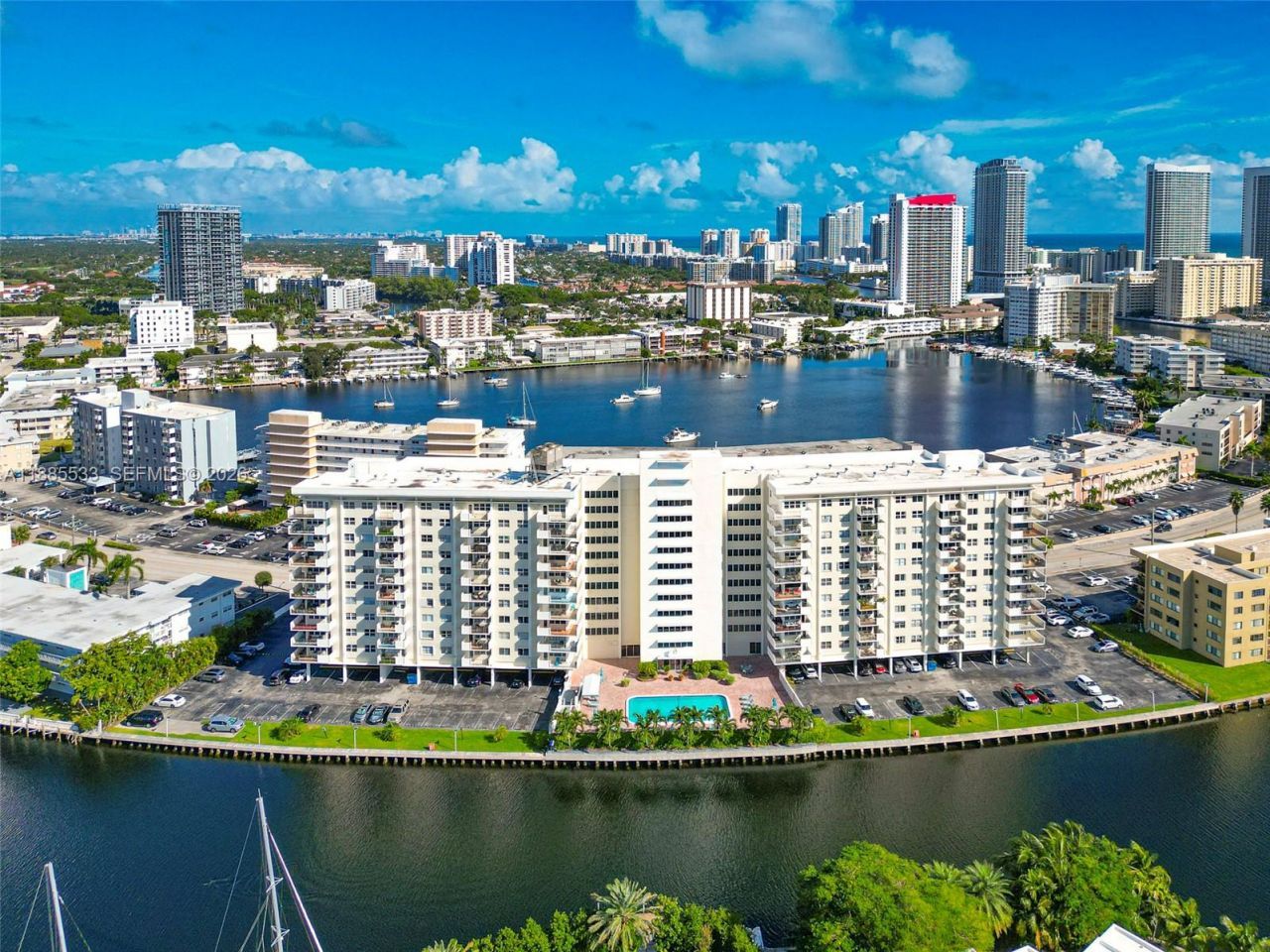 401 Golden Isles Dr, Unit 908, Hallandale Beach, FL 33009 Photo