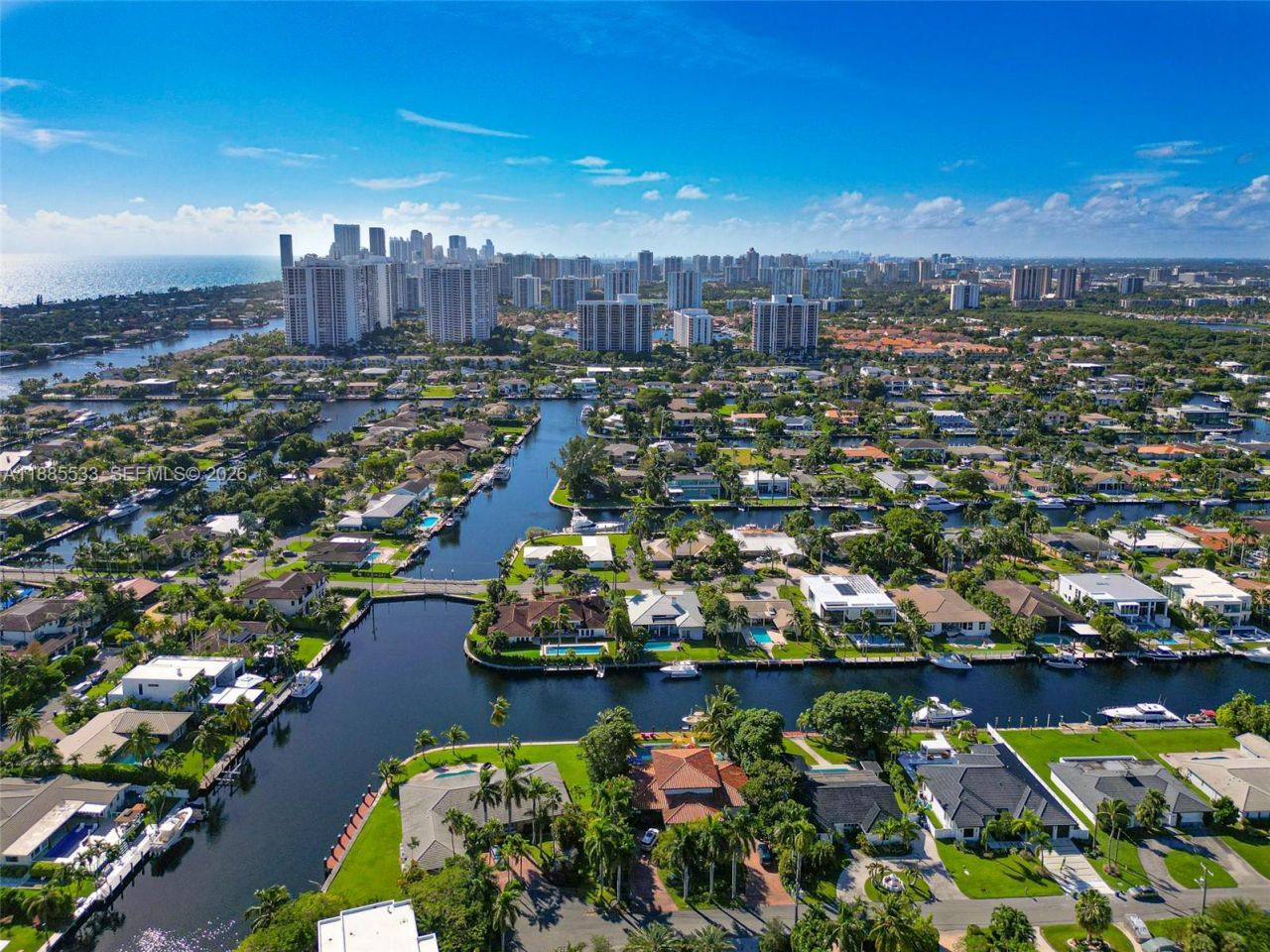 401 Golden Isles Dr, Unit 908, Hallandale Beach, FL 33009 Photo