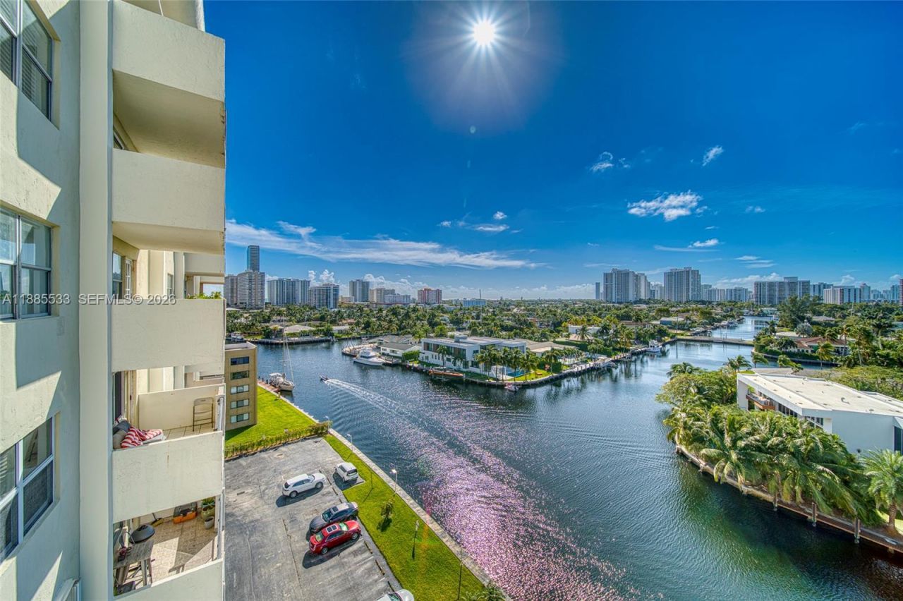 401 Golden Isles Dr, Unit 908, Hallandale Beach, FL 33009 Photo