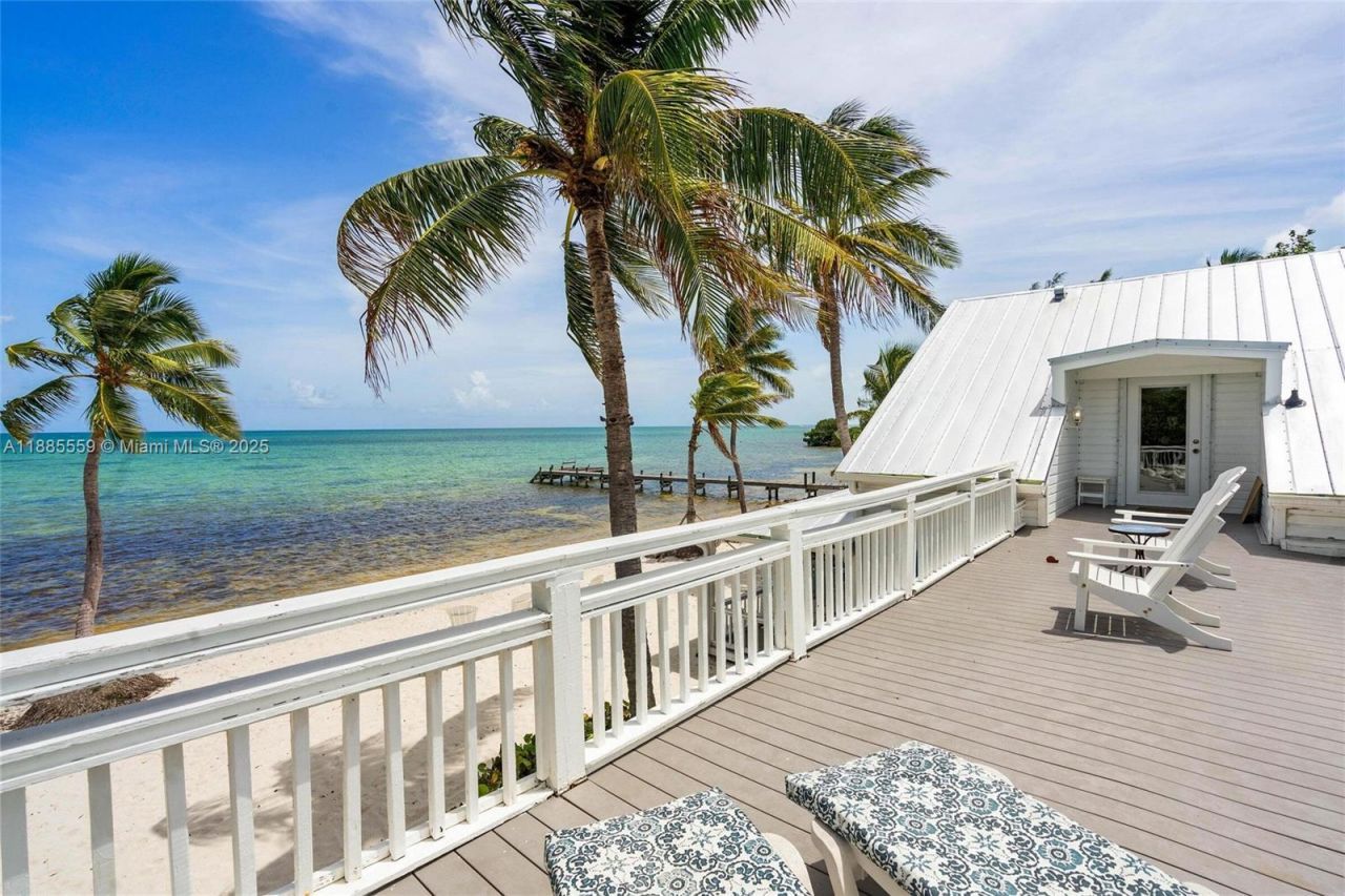 109 Columbus Dr, Islamorada, FL 33036 Photo
