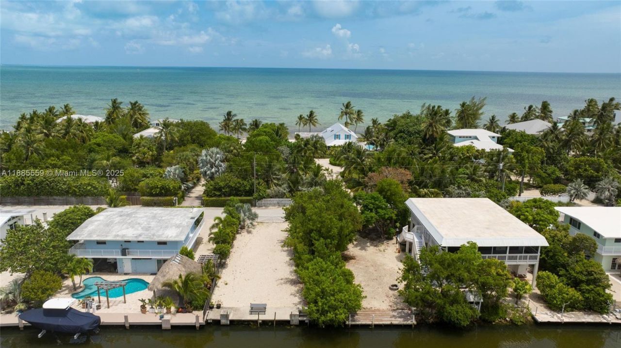 109 Columbus Dr, Islamorada, FL 33036 Photo