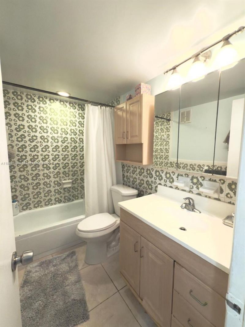 13700 SW 62nd St, Unit 250, Miami, FL 33183 Photo