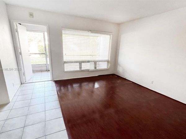 1701 NW 46th Ave, Unit 109, Lauderhill, FL 33313