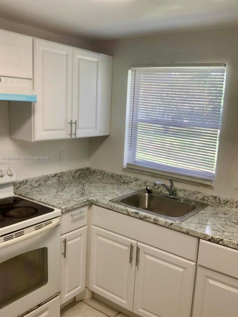 1701 NW 46th Ave, Unit 109, Lauderhill, FL 33313 Photo