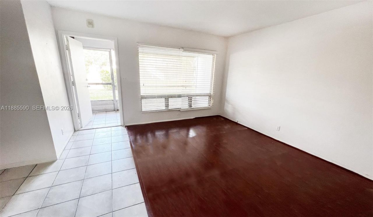 1701 NW 46th Ave, Unit 109, Lauderhill, FL 33313 Photo