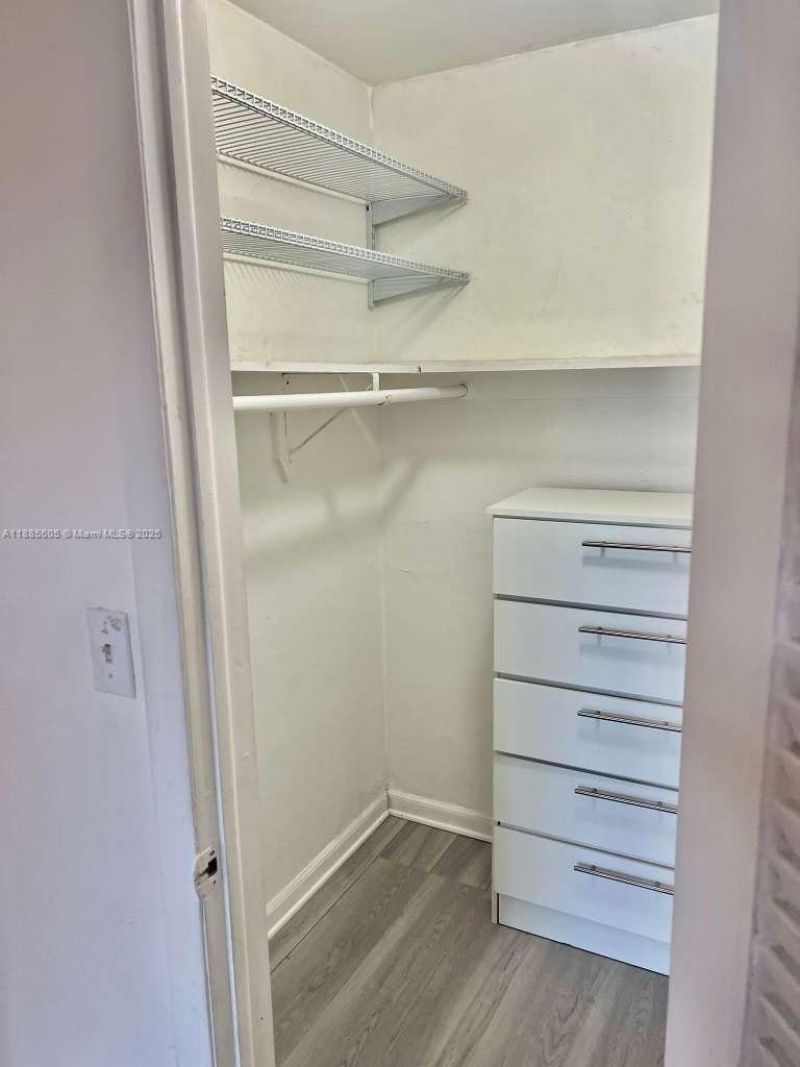 1300 W 53rd St, Unit 18, Hialeah, FL 33012 Photo