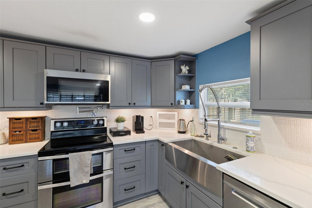 1224 80th Avenue N, Saint Petersburg, FL 33702 Photo