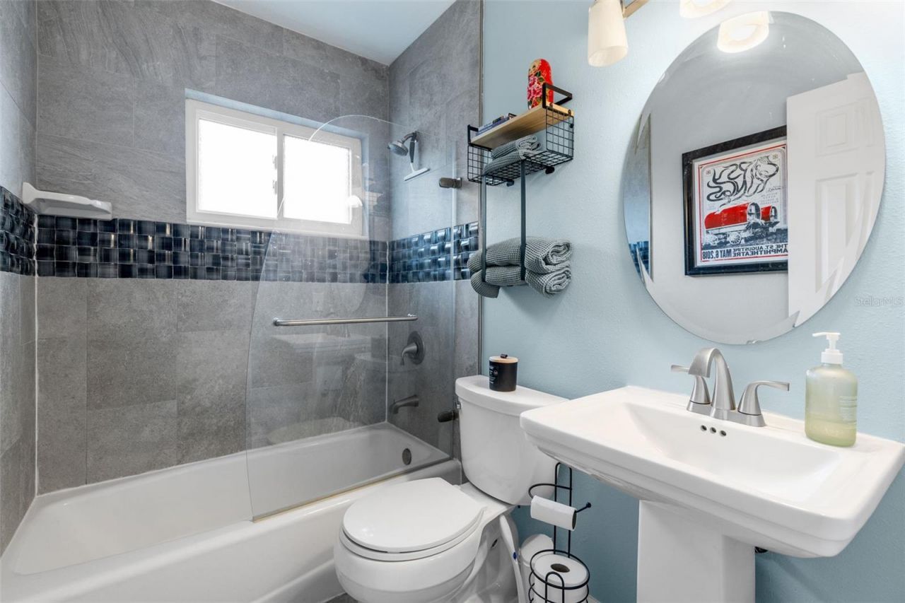 1224 80th Avenue N, Saint Petersburg, FL 33702 Photo