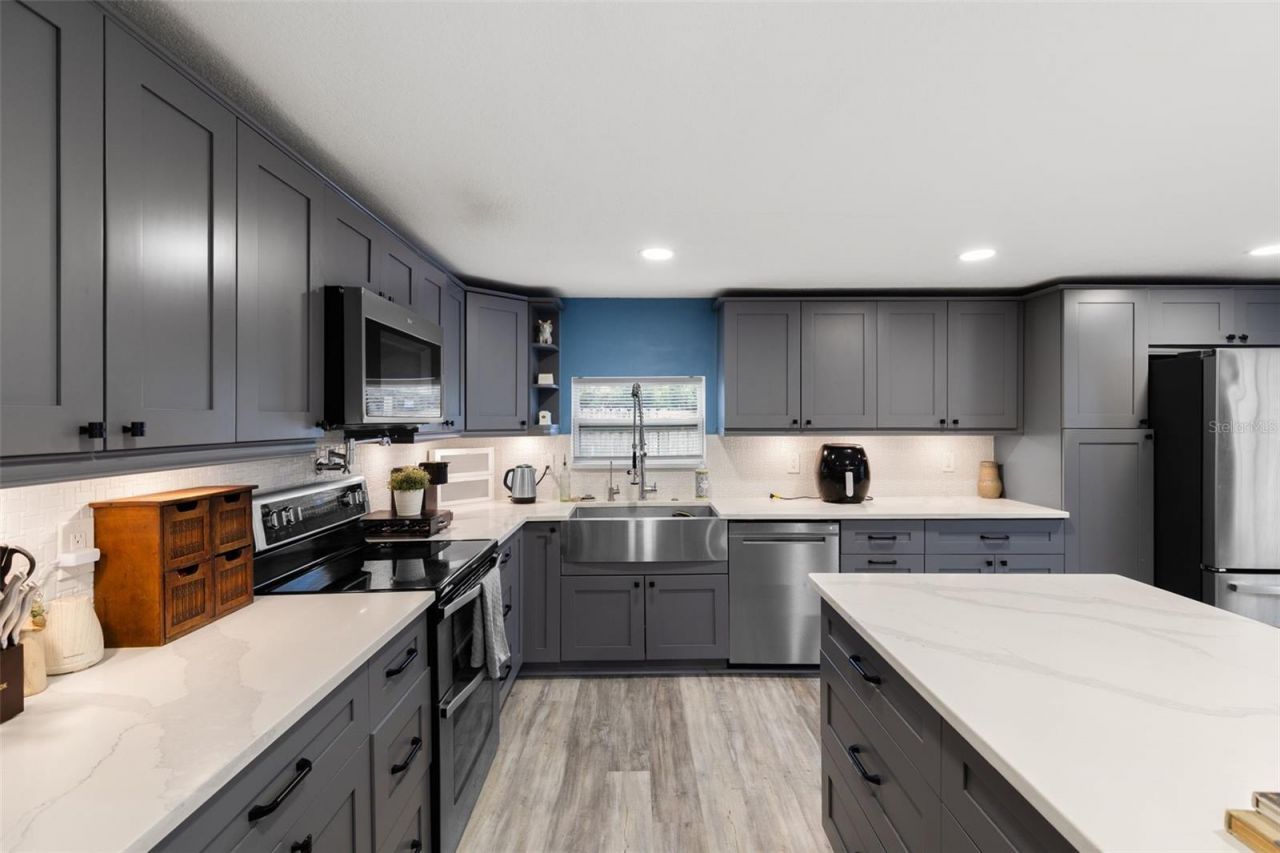 1224 80th Avenue N, Saint Petersburg, FL 33702 Photo