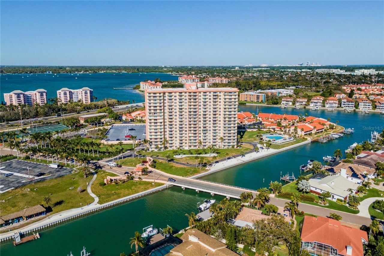 4900 Brittany Drive S, Unit 1512, Saint Petersburg, FL 33715 Photo