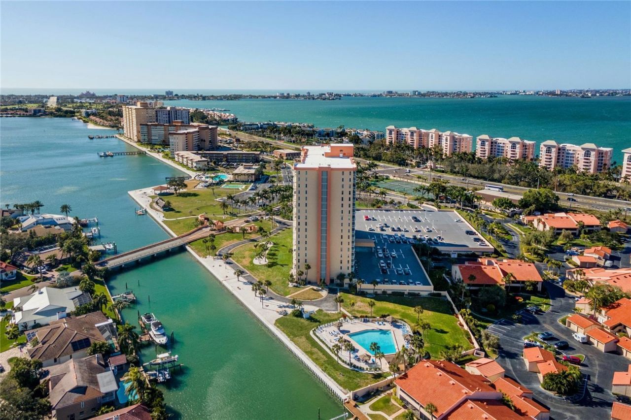 4900 Brittany Drive S, Unit 1512, Saint Petersburg, FL 33715 Photo