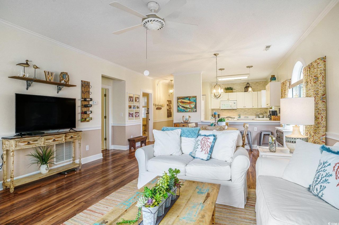 4753 Wild Iris Dr. Photo 7