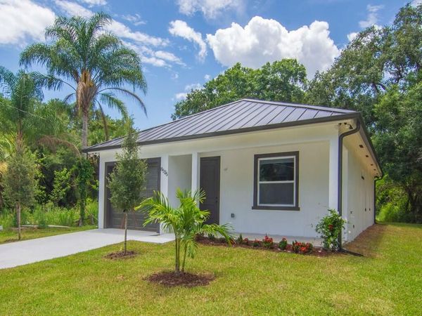 8525 64th Avenue, Vero Beach, FL 32967