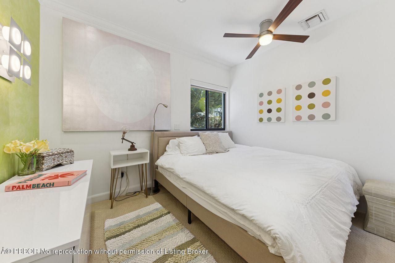 249 Peruvian Avenue, Unit 1822, Palm Beach, FL 33480 Photo