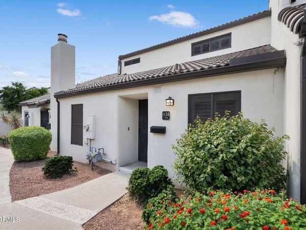 1138 E KALER Drive, Phoenix, AZ 85020