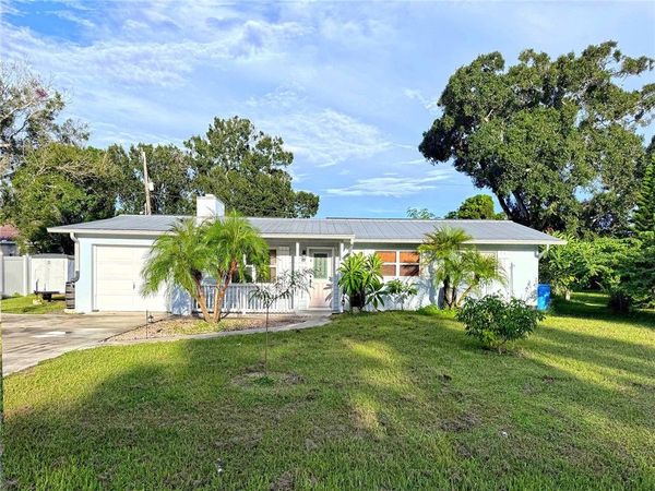 2240 47th Avenue, Vero Beach, FL 32966