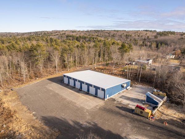 587 College Road, Greene, ME 04236