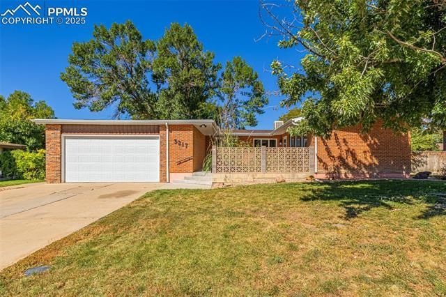 3217 Colfax Avenue, Pueblo, CO 81008 Main Photo