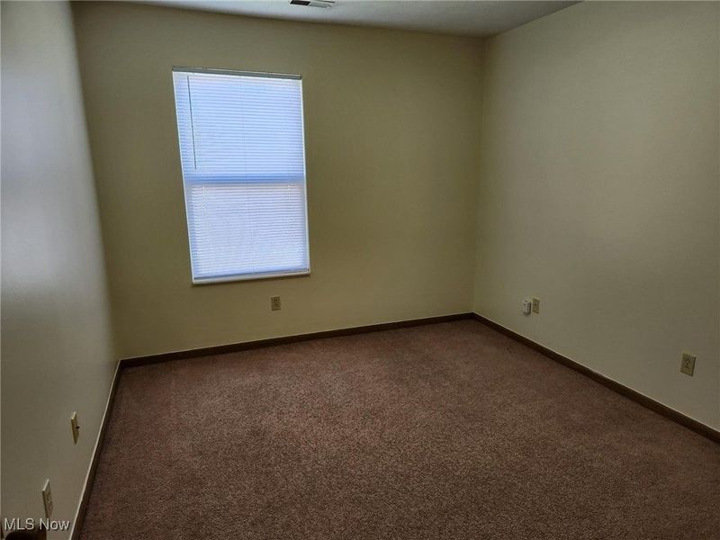 2954 Megan Circle, Youngstown, OH 44505 Photo 9