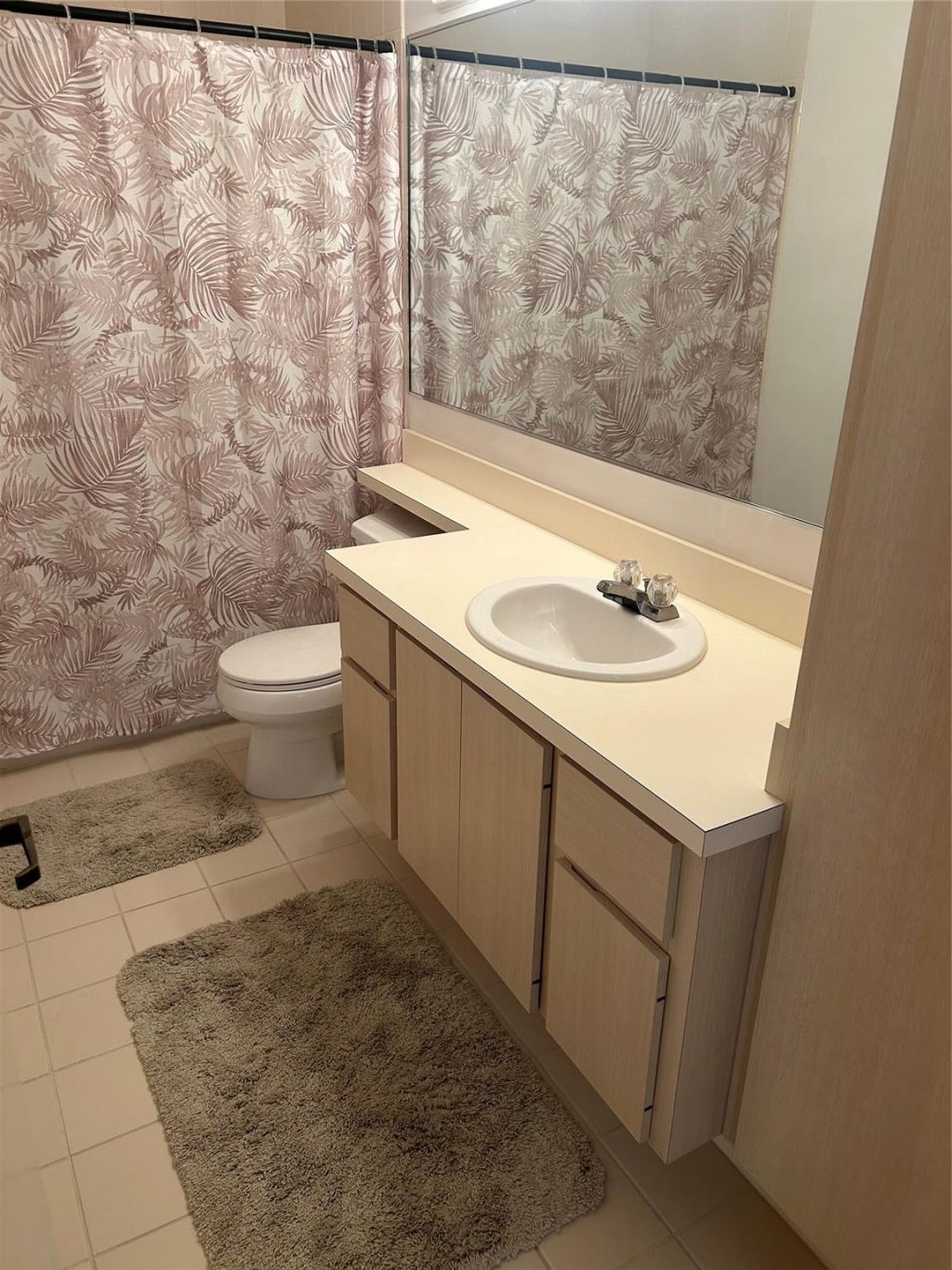 16 Amherst Ct, Unit C, Royal Palm Beach, FL 33411 Photo