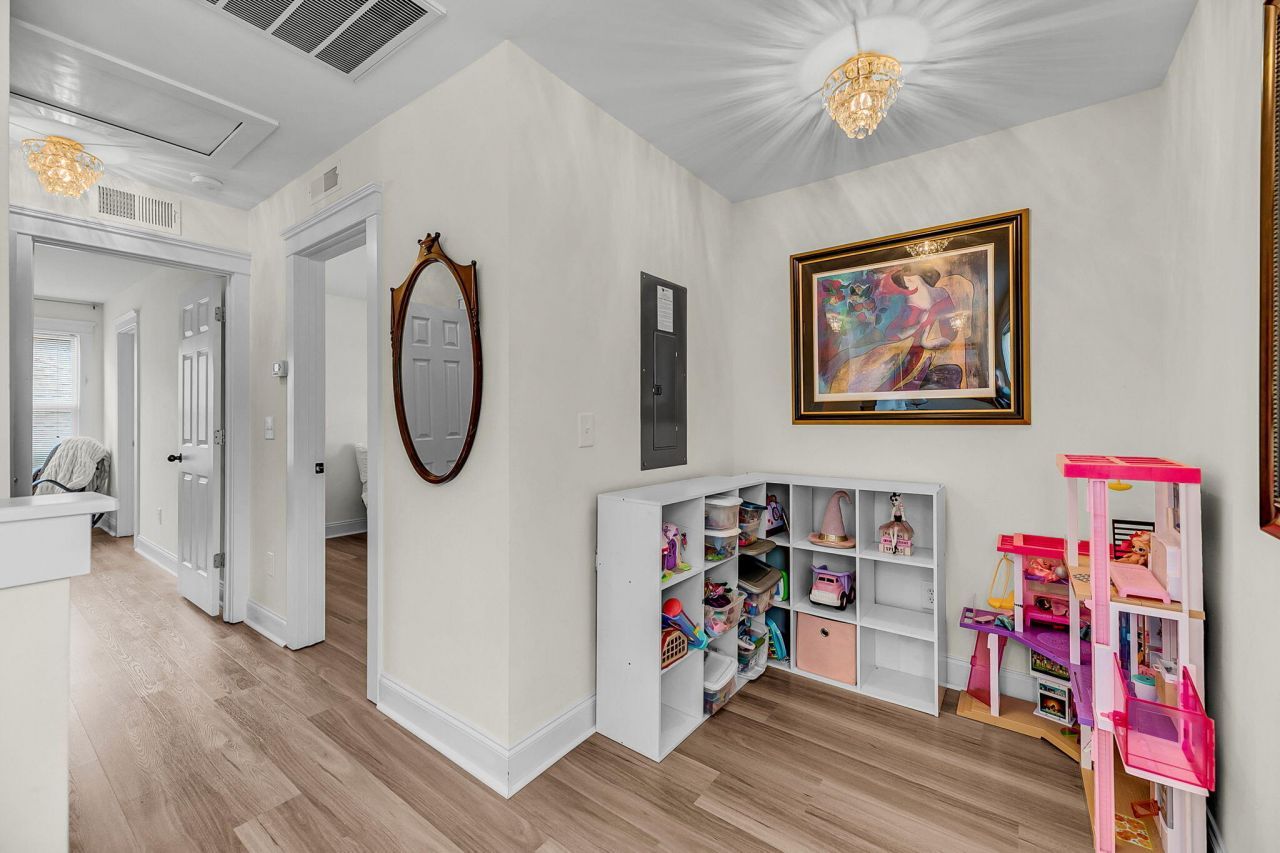 1732 Bee Balm Road Photo 32