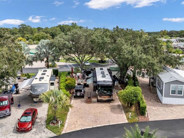 16357 CHERRY TREE COURT, CLERMONT, FL 34714