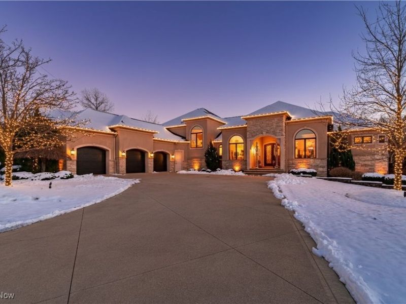 6752 Rivercrest Drive, Brecksville, OH 44141 Photo 2