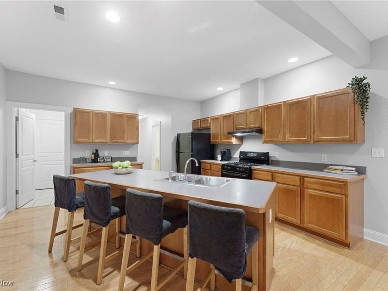 2013 W 58th Street, Cleveland, OH 44102 Photo 12