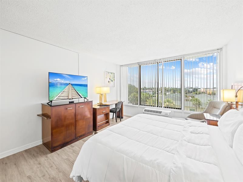 9309 Orange Blossom Trail, Orlando, FL 32837 Photo