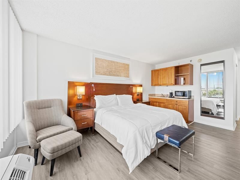 9309 Orange Blossom Trail, Orlando, FL 32837 Photo